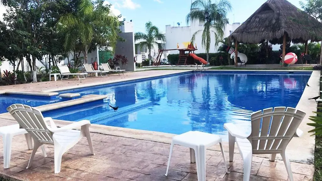 Leemba Suite Playa del Carmen 0*,